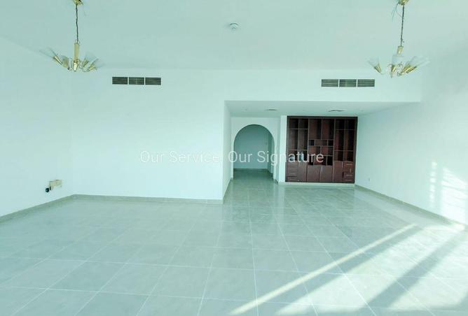87896822 - صورة العقار 3
