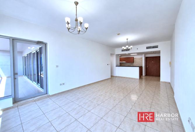 Spacious 2BR | Street View | Smart Investment