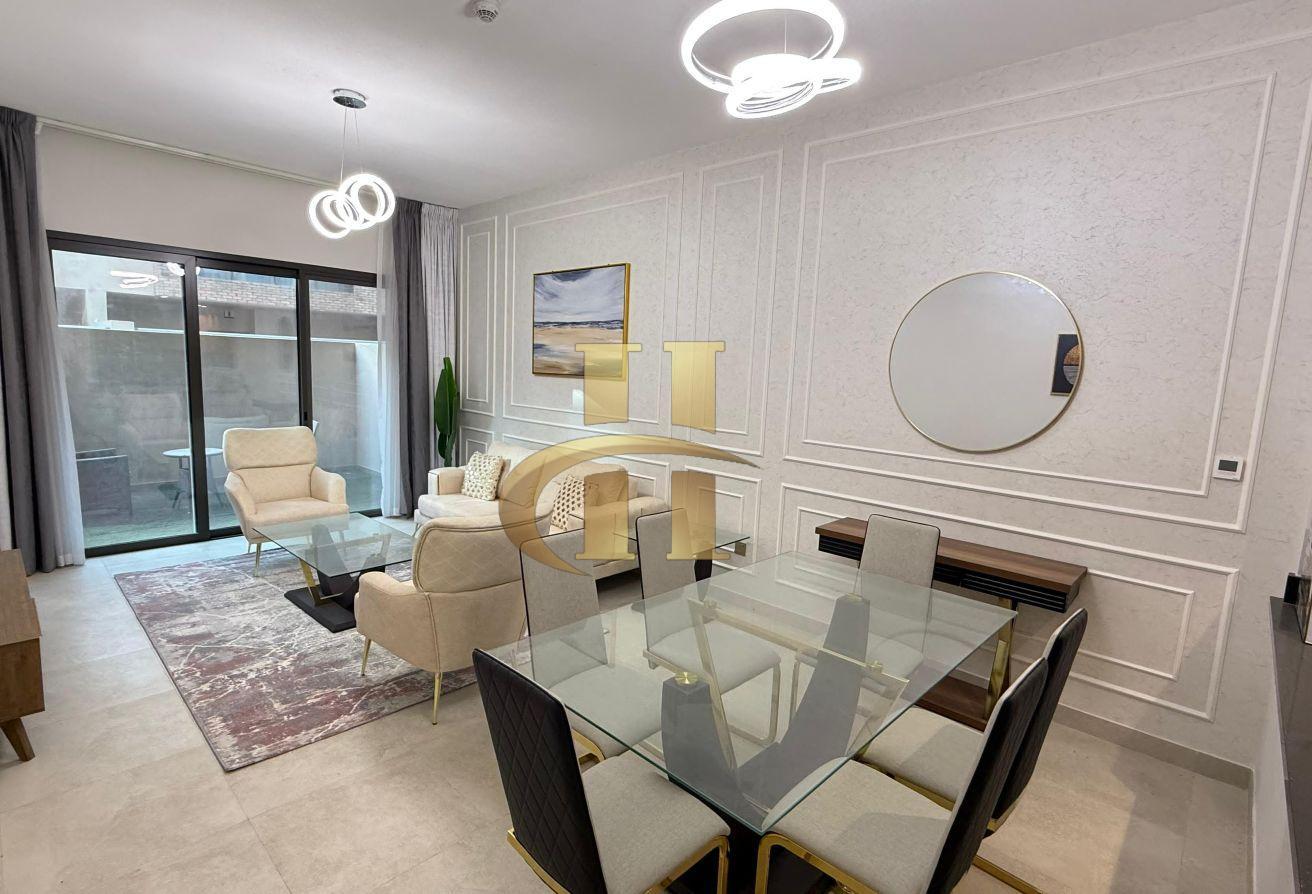Fully furnished | Direct access to pool | Vacant photo 5