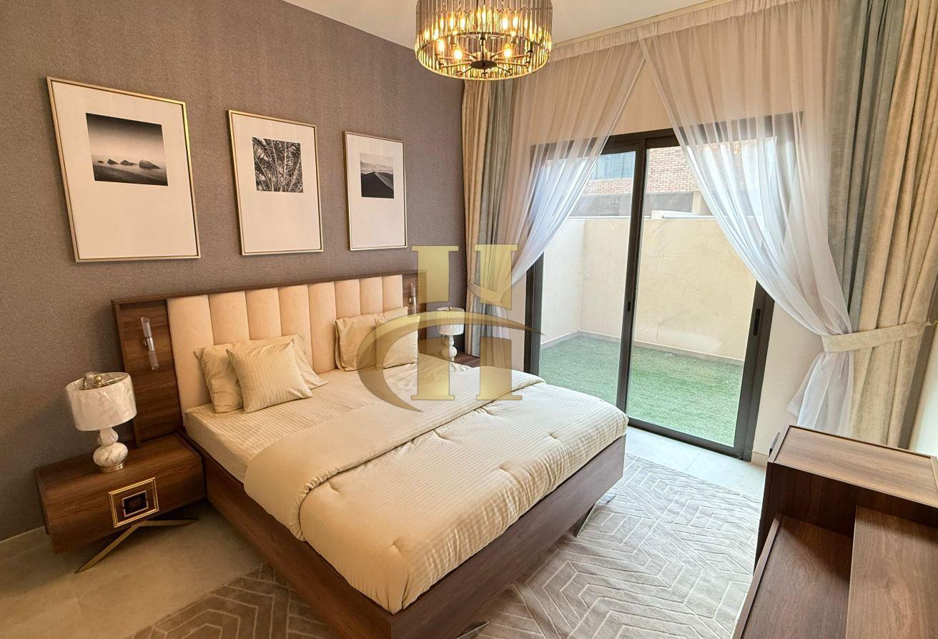 Fully furnished | Direct access to pool | Vacant photo 6