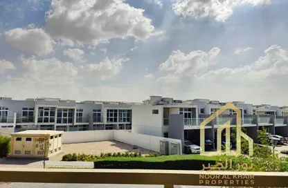 تاون هاوس - 3 غرف نوم - 3 حمامات للايجار في كاميليا - داماك هيلز 2 - دبي تاون هاوس - 3 غرف نوم - 3 حمامات للايجار في كاميليا - داماك هيلز 2 - دبي