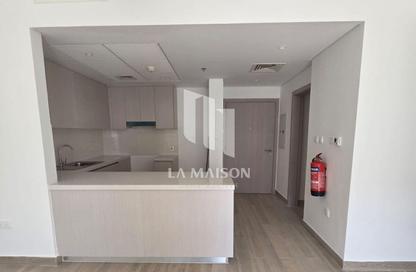 Apartment - 2 - 2 for rent in Waters Edge - Yas Island - Abu Dhabi