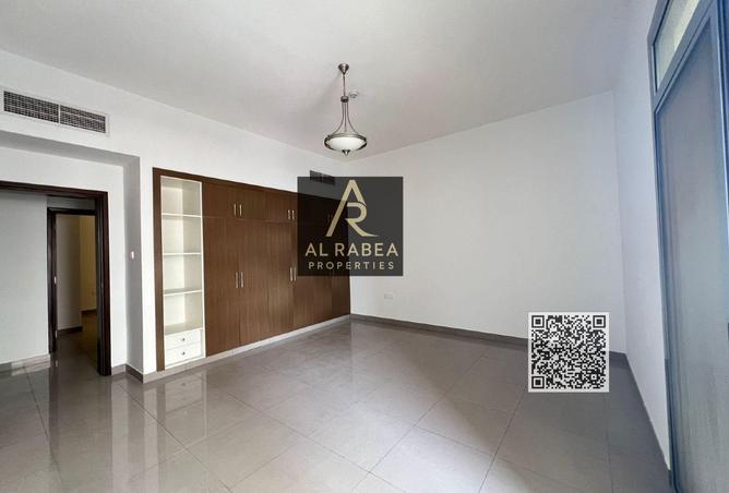 84063741 - Property Image 2