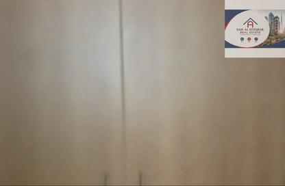 Apartment - Studio - 1 Bathroom for rent in Al Khan Corniche - Al Khan - Sharjah