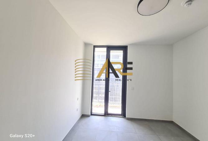 99150745 - Property Image 3
