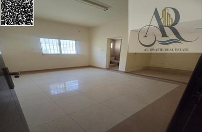 Labor Camp - Studio - 7+ Bathrooms for rent in Industrial Area 12 - Sharjah Industrial Area - Sharjah
