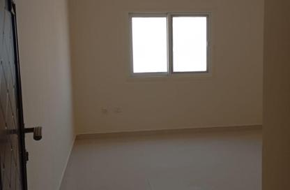 Apartment - 2 Bedrooms - 2 Bathrooms for rent in Al Butina 9 Building - Al Butina - Sharjah Apartment - 2 Bedrooms - 2 Bathrooms for rent in Al Butina 9 Building - Al Butina - Sharjah