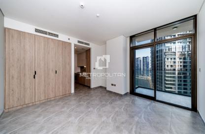 Apartment - Studio - 1 for rent in Peninsula One - Peninsula - Business Bay - Dubai