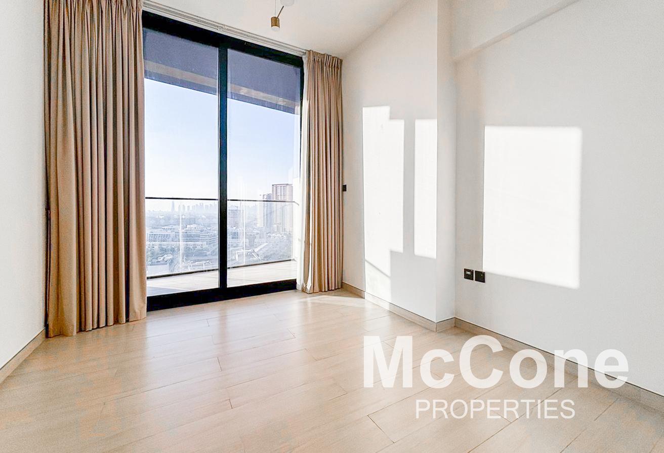 Luxury Living | Elegant Interiors | Spacious Unit photo 2