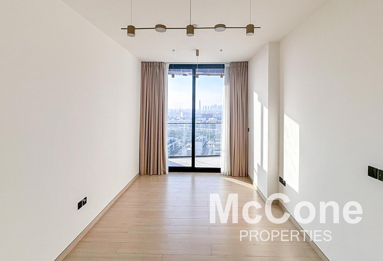 Luxury Living | Elegant Interiors | Spacious Unit photo 3