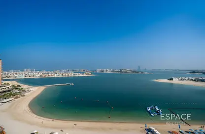Penthouse - 4 Bedrooms - 5 Bathrooms for sale in Al Nabat - Shoreline Apartments - Palm Jumeirah - Dubai