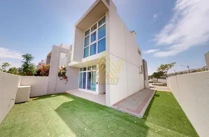 تاون هاوس - 3 غرف نوم - 3 حمامات للايجار في البيزيا - داماك هيلز 2 - دبي تاون هاوس - 3 غرف نوم - 3 حمامات للايجار في البيزيا - داماك هيلز 2 - دبي