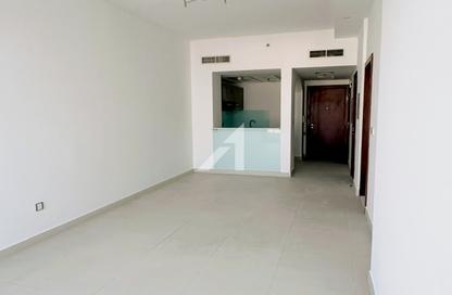 Apartment - 1 - 2 for rent in La Residence - District 1 - Jumeirah Village Triangle - Dubai Apartment - 1 - 2 for rent in La Residence - District 1 - Jumeirah Village Triangle - Dubai