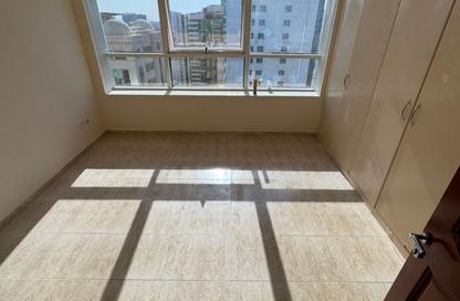 Apartment - 2 - 3 for rent in Al Taawoon Tower 2 - Al Taawoon Towers - Al Khan - Sharjah Apartment - 2 - 3 for rent in Al Taawoon Tower 2 - Al Taawoon Towers - Al Khan - Sharjah
