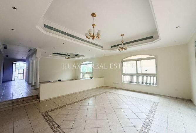 73847922 - Property Image 2