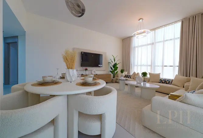 125185447 - Property Image 3