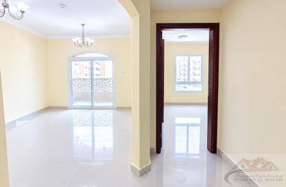 Apartment - 1 - 2 for rent in Muwaileh 29 Building - Muwaileh - Sharjah