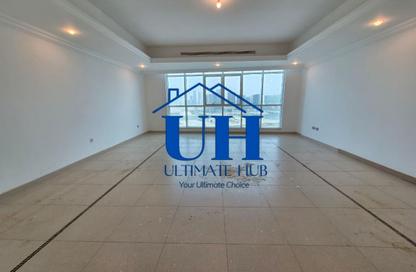 Apartment - 3 - 4 for rent in Mina Road - Tourist Club Area - Abu Dhabi