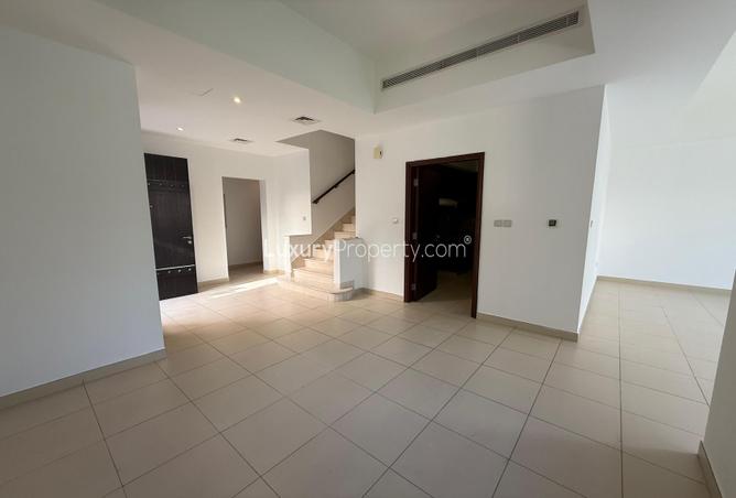 85327569 - Property Image 2