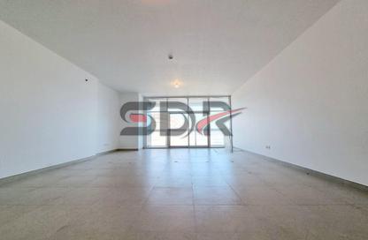 Apartment - 3 - 4 for rent in Al Ain Tower - Khalidiya Street - Al Khalidiya - Abu Dhabi