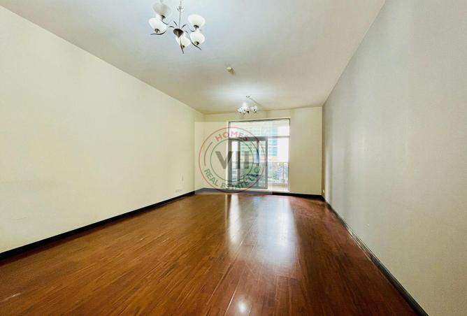 69106000 - Property Image 3