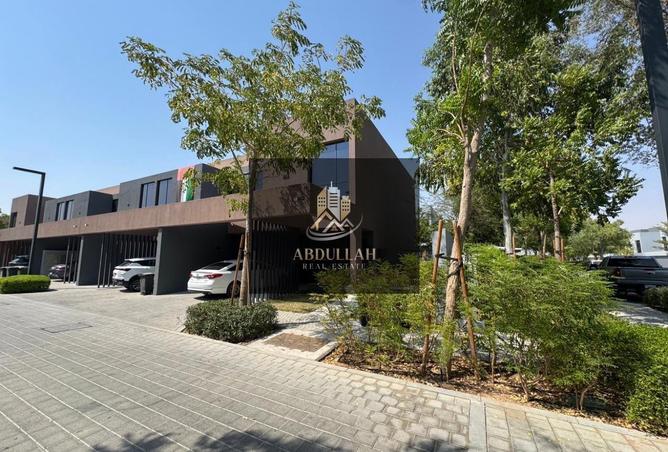 112750842 - Property Image 2