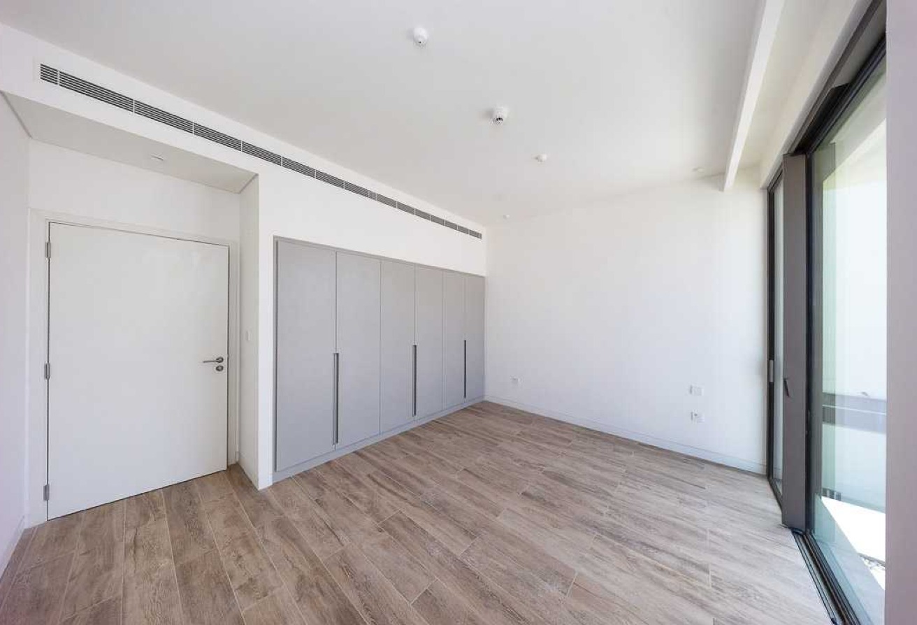 4 bedroom villa in Nad Al Sheba Gardens 2, Nad Al Sheba: 15