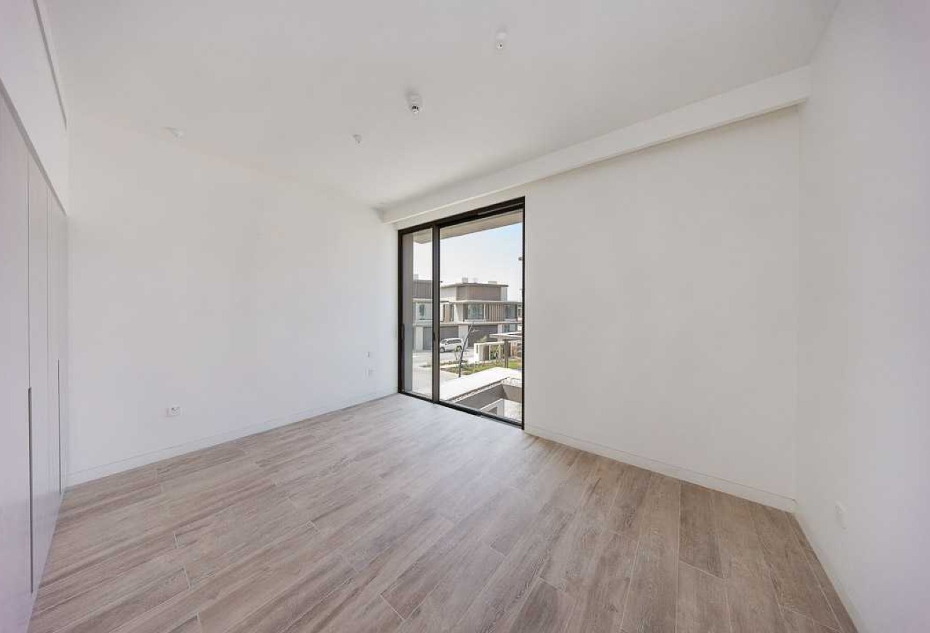 4 bedroom villa in Nad Al Sheba Gardens 2, Nad Al Sheba: 16