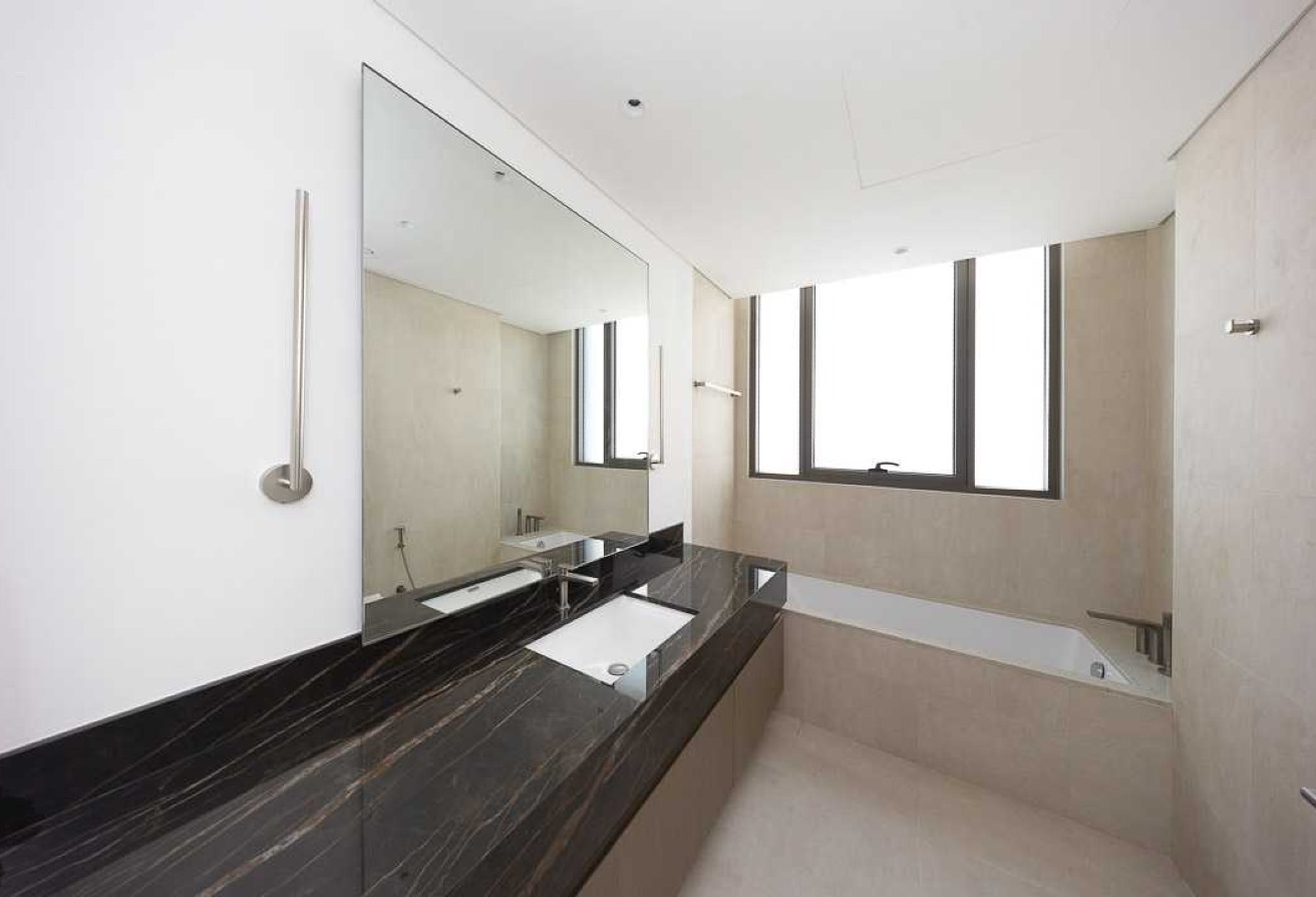 4 bedroom villa in Nad Al Sheba Gardens 2, Nad Al Sheba: 18