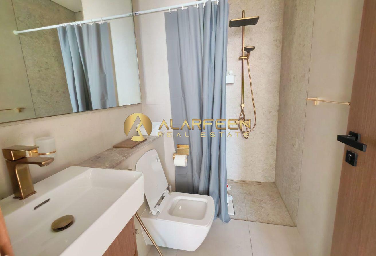 Sky Line View | High Floor | Ready To Move photo 8