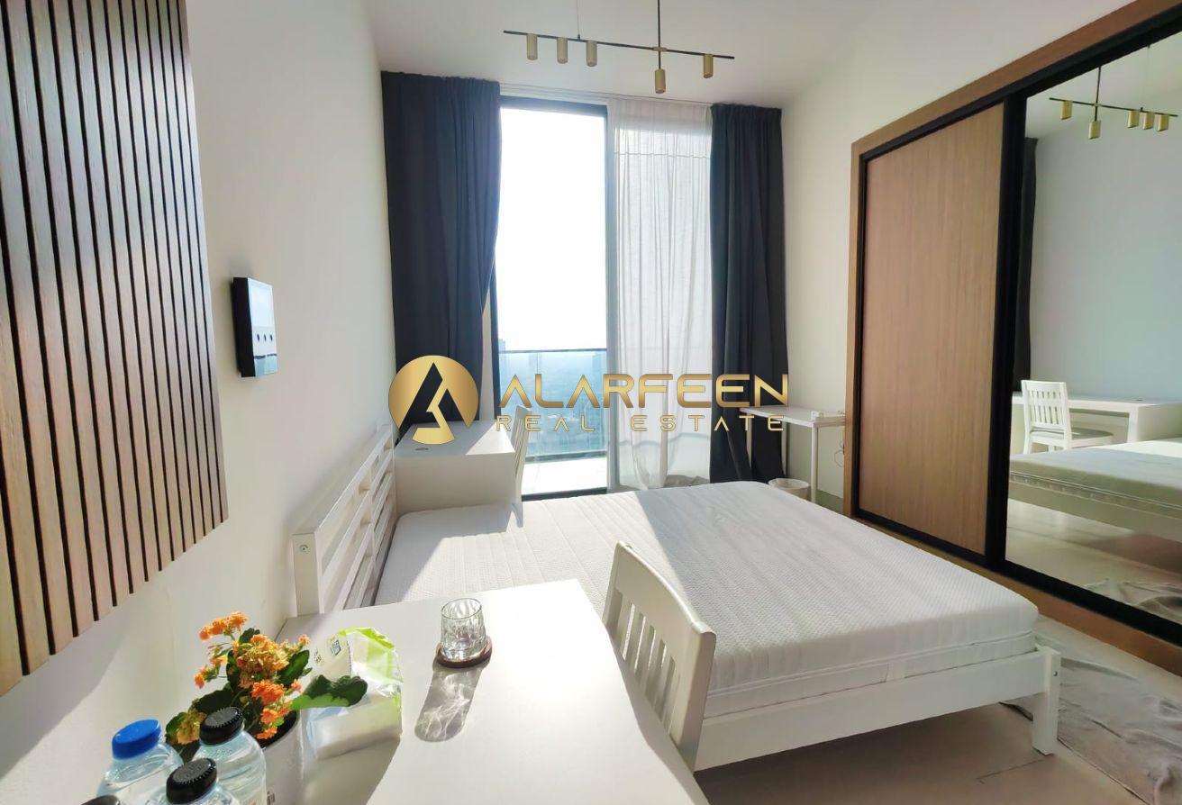 Sky Line View | High Floor | Ready To Move photo 4