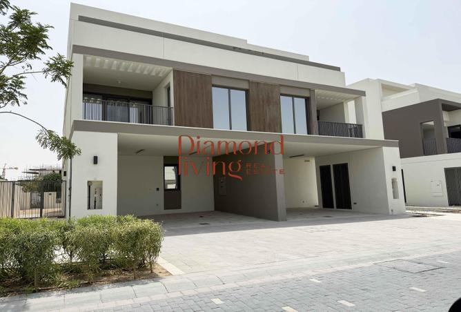 65153574 - Property Main Image