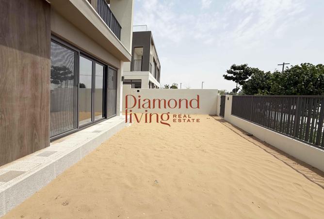 65153574 - Property Image 2