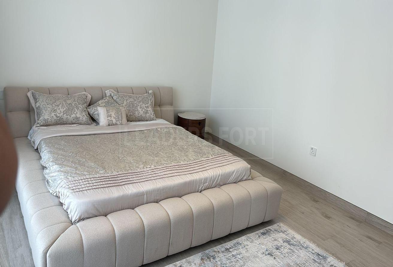 Exclusive 4BR Villa |Garden View |Ready to Move In photo 8