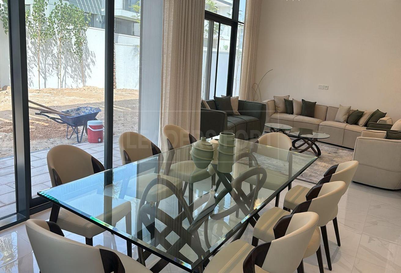 Exclusive 4BR Villa |Garden View |Ready to Move In photo 9