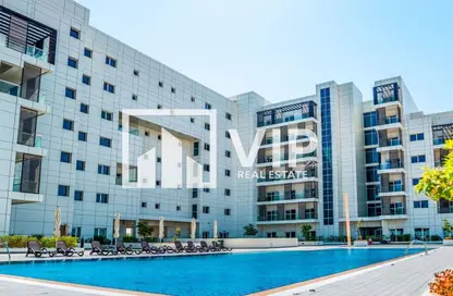 Apartment - 1 Bedroom - 2 Bathrooms for sale in Leonardo Residences - Masdar City - Abu Dhabi