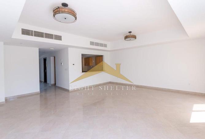 129784553 - Property Main Image