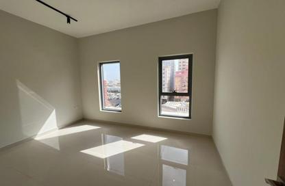 Apartment - 3 Bedrooms - 3 Bathrooms for rent in Sheikh Jaber Al Sabah Street - Al Naimiya - Al Nuaimiya - Ajman