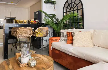 Apartment - 1 Bedroom - 2 Bathrooms for rent in Binghatti Avenue - Al Jaddaf - Dubai Apartment - 1 Bedroom - 2 Bathrooms for rent in Binghatti Avenue - Al Jaddaf - Dubai