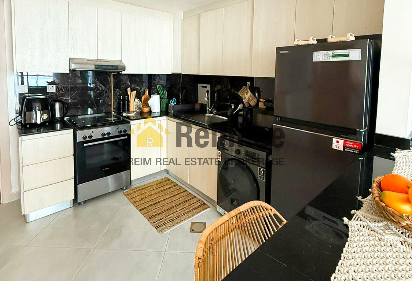 One Month Free ! | High Floor | Flexible Cheques photo 4