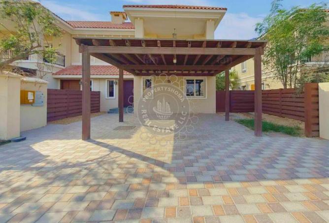 73866316 - Property Image 2