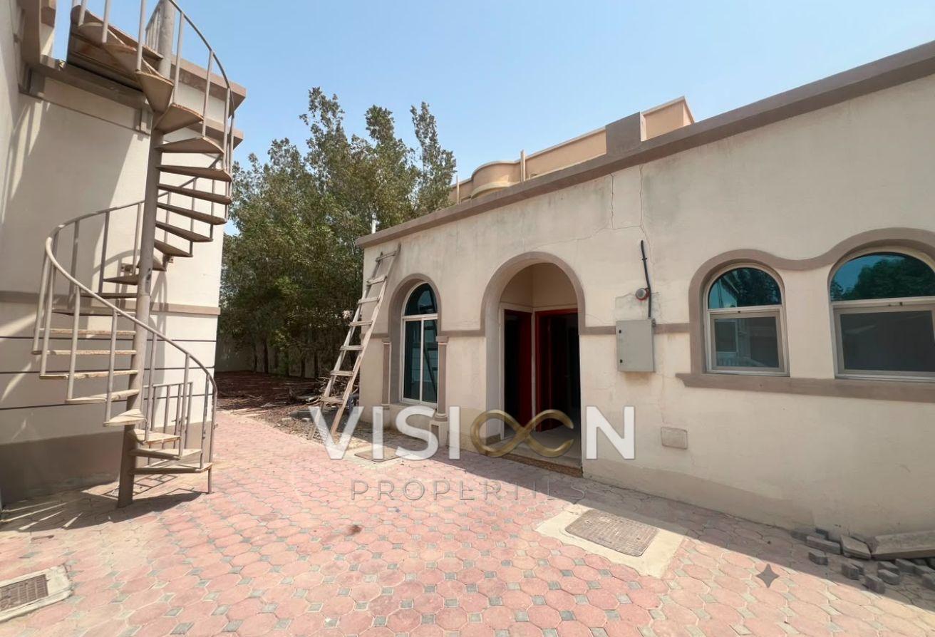 Modern 4BR Villa | Prime Al Barsha 3 photo 16