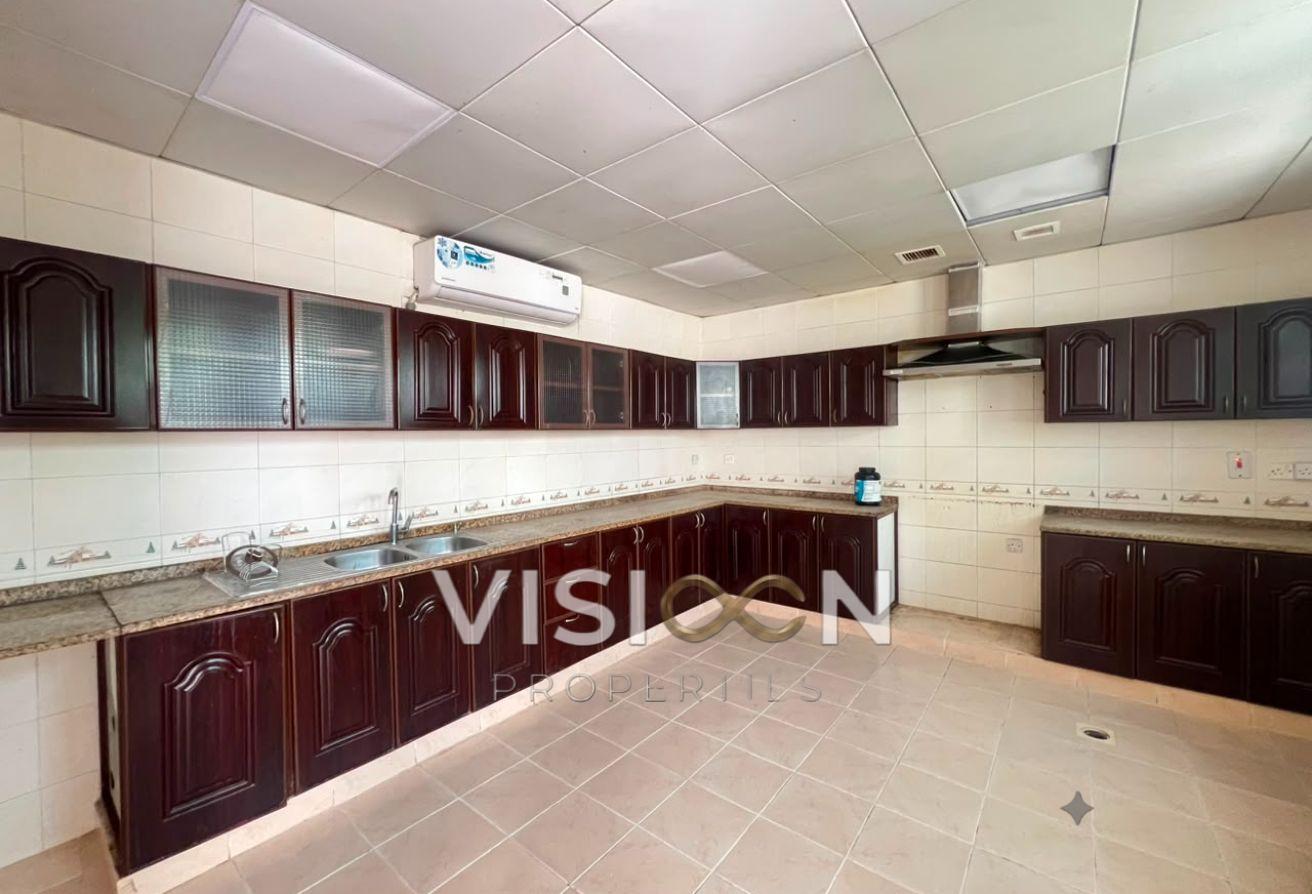 Modern 4BR Villa | Prime Al Barsha 3 photo 23