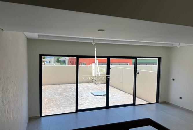 145051022 - Property Image 3