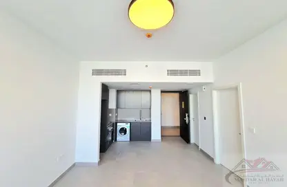 شقة - غرفة نوم - 2 حمامات للايجار في ذا غيت - الجادة - الشارقة