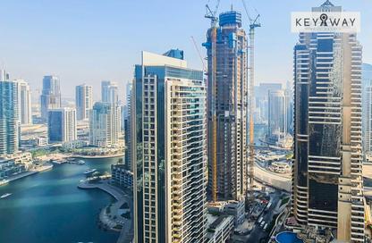 Apartment - 1 Bedroom - 2 Bathrooms for sale in Cayan Tower - Dubai Marina - Dubai