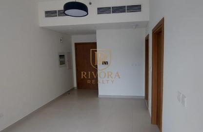 Apartment - 1 Bedroom - 2 Bathrooms for rent in Dar Al Hai Building - Al Souk Al Kabeer - Bur Dubai - Dubai