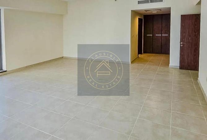 70292391 - صورة العقار 3