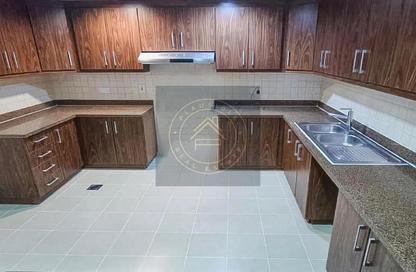 Apartment - 3 Bedrooms - 4 Bathrooms for sale in Executive Tower E - Executive Towers - Business Bay - Dubai
