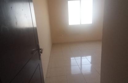 Apartment - 2 - 2 for rent in Al Rashidiya Towers - Al Rashidiya - Ajman Downtown - Ajman